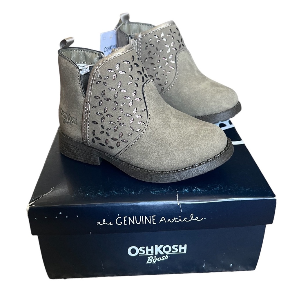 Oshkosh B’gosh Girls Estell Fashion Sparkle Boot NIB